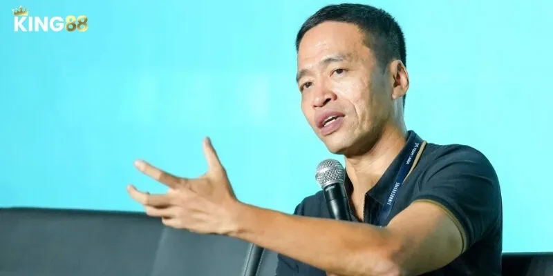 Đánh giá tầm nhìn chiến lược khôn khéo của CEO